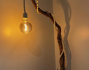 Handgemaakte macramé wandlamp, boho stekkerlamp, geweven katoenen hanglamp, bohemian verlichting, macramé nachtlampje