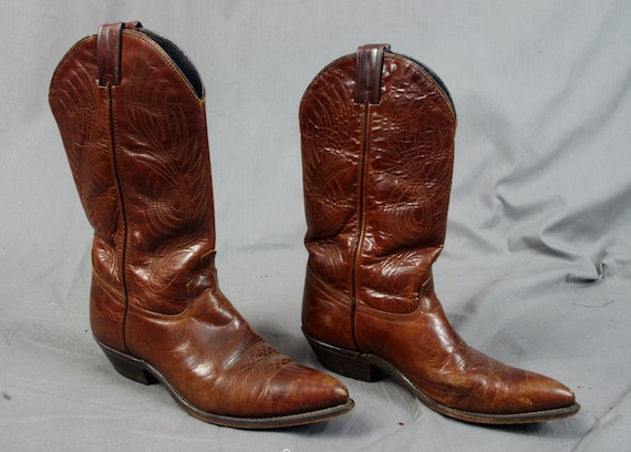 mens cowboy boots size 1