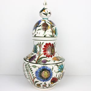 Jarra de cerámica turca hecha a mano con tapa – Maceta decorativa otomana floral – Arte cerámico tradicional de Anatolia – Decoración de lujo para el hogar pintada a mano