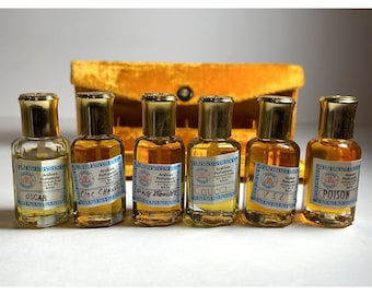 Vintage Arabian Perfumery Perfume Oil Bahrain Fragrance Velvet Box Sample Set READ