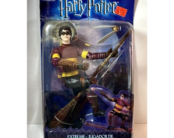 Harry Potter Extreme Quidditch Harry Action Figure Mattel New READ