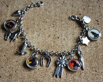 Horse Bracelet, STainless Steel Horse Bracelet, Gift for Her, Gift Ideas, Horse Charm, Horse Jewelry, Horse Jewellery