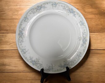 Noritake Buenavista Bone China Dinner Plates Floral Pattern #9728