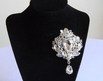 costume jewelry chains
