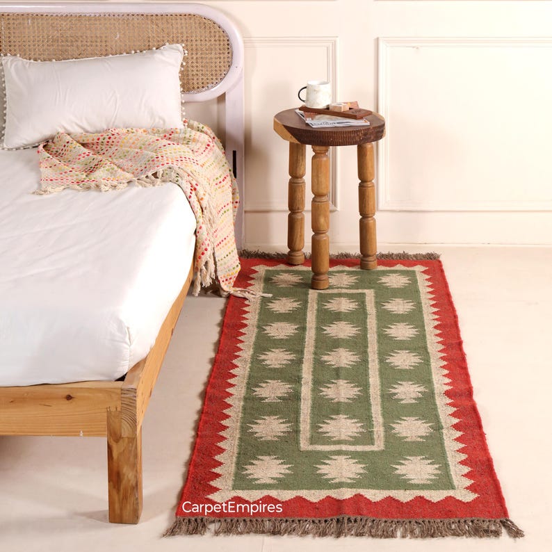 Bieżnik schodowy Kilim - ręcznie robiony dywan w stylu boho z wełny i juty do przedpokoju, dywan na schody zewnętrzne, duży dywan w stylu boho w kolorze zielono-czerwonym - wystrój świąteczny zdjęcie 8