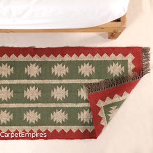 Bieżnik schodowy Kilim - ręcznie robiony dywan w stylu boho z wełny i juty do przedpokoju, dywan na schody zewnętrzne, duży dywan w stylu boho w kolorze zielono-czerwonym - wystrój świąteczny zdjęcie 19