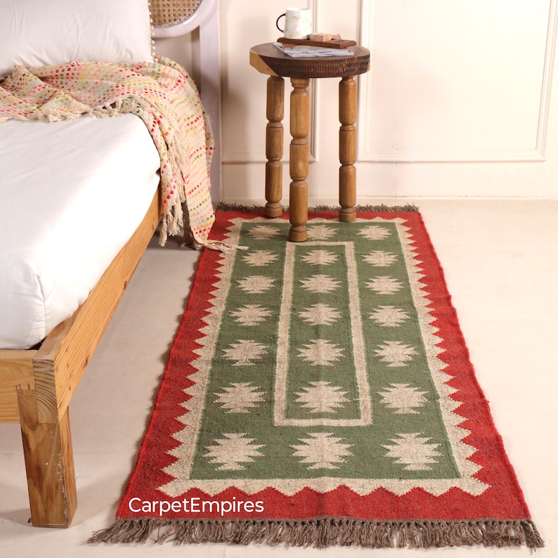 Bieżnik schodowy Kilim - ręcznie robiony dywan w stylu boho z wełny i juty do przedpokoju, dywan na schody zewnętrzne, duży dywan w stylu boho w kolorze zielono-czerwonym - wystrój świąteczny zdjęcie 3
