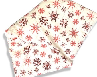 Red Snowflakes on White Wheat Berry Hot & Cold Pack