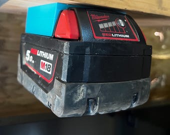Portabatterie Milwaukee M18 / Fissaggio tramite viti / Montaggio a parete / Organizzatore per cassetta degli attrezzi