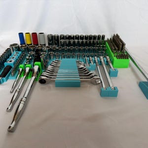 Halfords Advanced 200 Piece Storage Kit | Toolbox Organiser