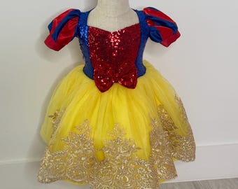 Snow White Dress