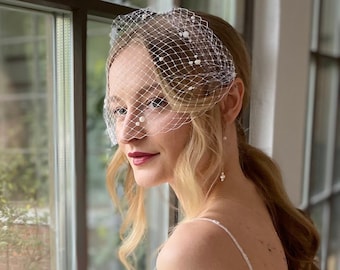 Pearl Veil Short Birdcage Veil Scattered Pearl Veil for Bride Wedding Veil Civil Ceremony Veil Courthouse