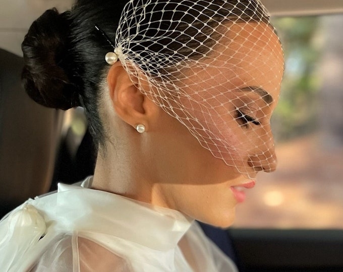 Birdcage Veil with Pearls Wedding Birdcage Veil Short Pearl Veil City Hall Veil Civil Wedding Veil Courthouse