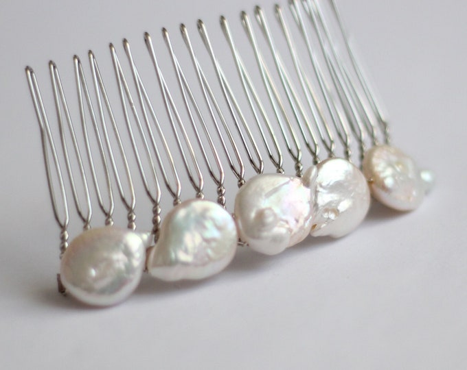 Bridal Pearl Hair Comb for Wedding, Natural Keshi Pearl Hair Comb, Large Freshwater Pearl Hair Comb, Wedding Hair Accessory