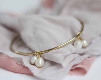 Natural Freshwater Pearl Bracelet, Charm Bracelet, Natural Pearl Bracelet, Gold Plated Bangle
