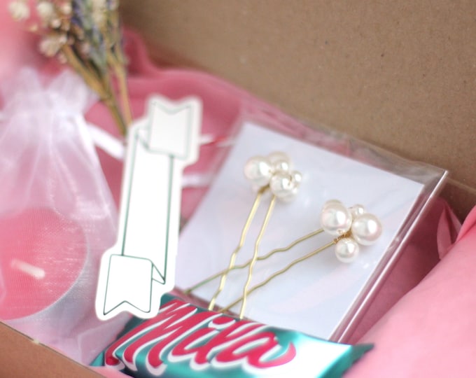 Gift Box for Her Pearl Hair Pins Gift Box for Women Christmas Gift Box Women's Gift Box Girl's Gift Box for Girlfriend Gift for Wife