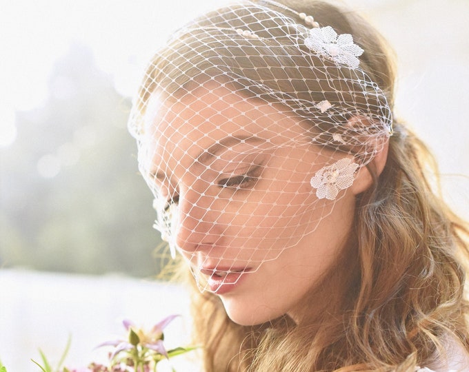 Flower Wedding Veil Short Birdcage Veil Floral Wedding Veil with Flowers Bridal Veil Face