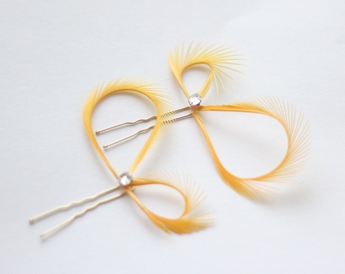 Yellow Hair Pins 2x, Buttercup Yellow, Bridal Fascinators, Maid of Honor, Bridesmaid Gift, Honeycomb Hair Pins