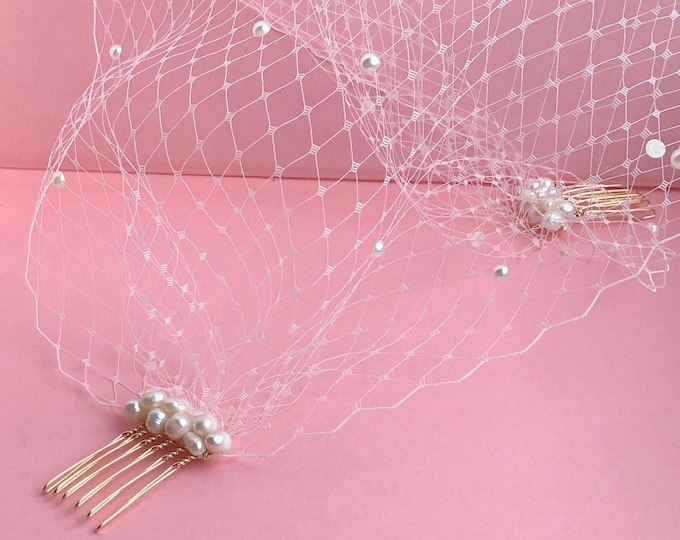 Pearl Veil on Comb Bridal Pearl Veil Scattered Pearl Veil Pearl-Adorned Veil Wedding Courthouse Veil City Hall Wedding Veil
