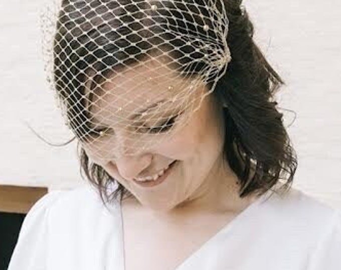 Gold Bircage Veil Pearl Short Veil Birdcage Gold Metallic Veil Bridal Birdcage Veil Pearl Studded Veil Scattered Pearl Wedding Pearl Veil