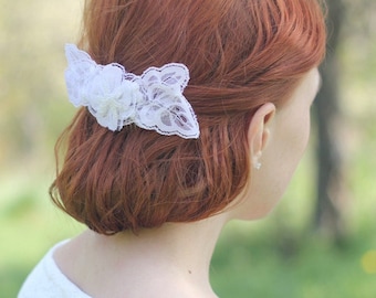 Peigne de mariée en dentelle florale, peigne à cheveux de mariage, peigne à cheveux de fille de fleur, peigne à cheveux de première communion