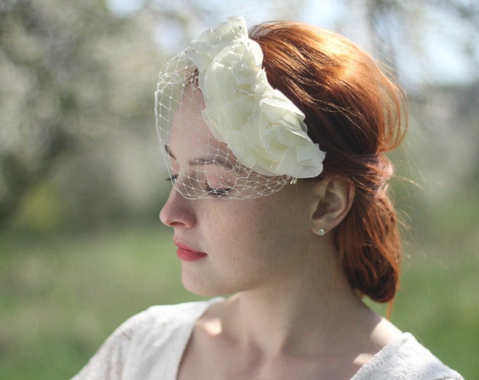 Birdcage Veil with Flowers, Bridal Birdcage Veil, Wedding Veil, Short On Side Veil, Ivory Veil, White Veil, Champagne Veil