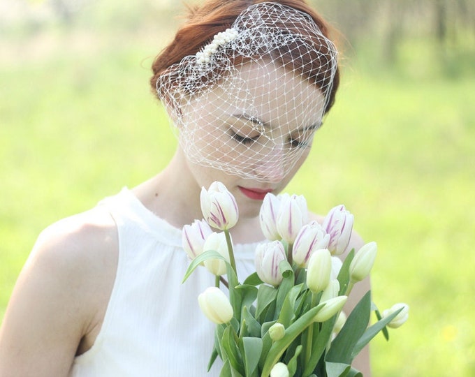 Bridal Pearl Blusher Veil, Birdcage Veil Pearl, Wedding Pearl Veil, Pearl Studded Veil, Scattered Pearl Veil