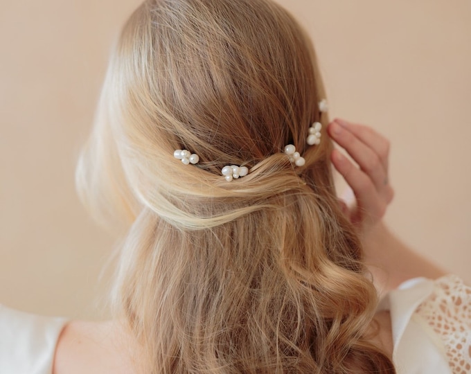 Freshwater Pearl Cluster Hair Pins 5pcs, Bridal & Bridesmaid Hair Pins, Modern Wedding Hair Accessories