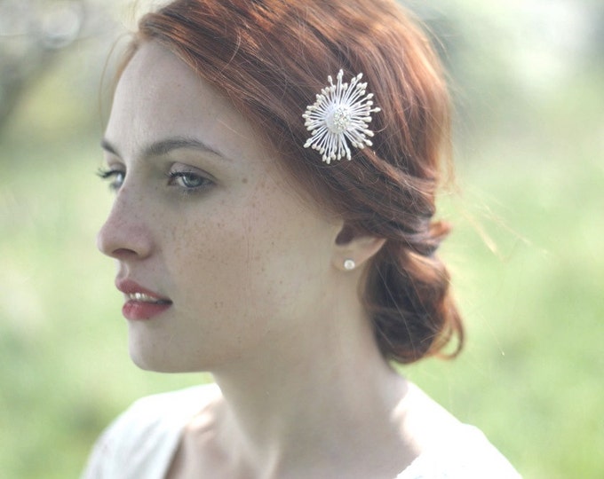 Star Hair Pin Starburst Hair Pin Star Headpiece Snowflake Hair Pin Celestial Hair Pin Winter Wedding Hair Pin