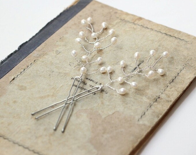 Pearl Hair Pins, Bridal Hair Pins, Bridal Headpiece, Pearl Hair Vine, Mother of the Bride, Wedding Hair Pin, Mother of the Groom