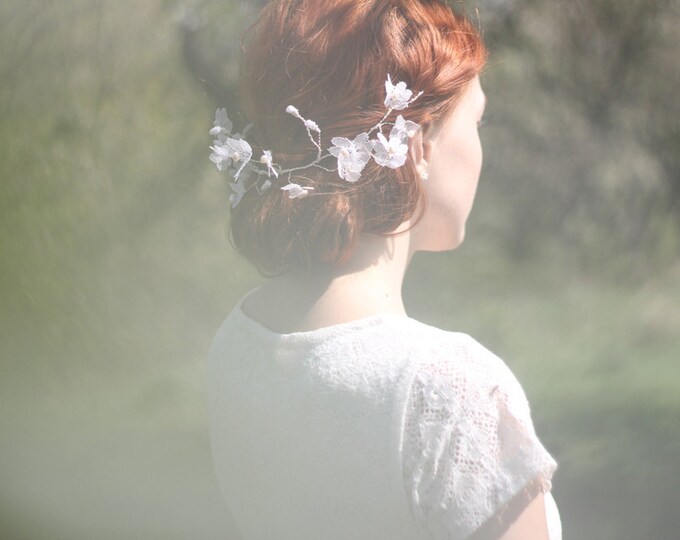 Bridal Flower Crown, Bridal Flower Hairpiece, Flower Hair Wreath, Bridal Lace Headpiece, Bridal Headband, Floral Headpiece, Flower Headband