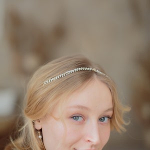 Bridal Pearl Headband, Arrow Hair Chain, Pearl Headband for Wedding, Style 412 image 3