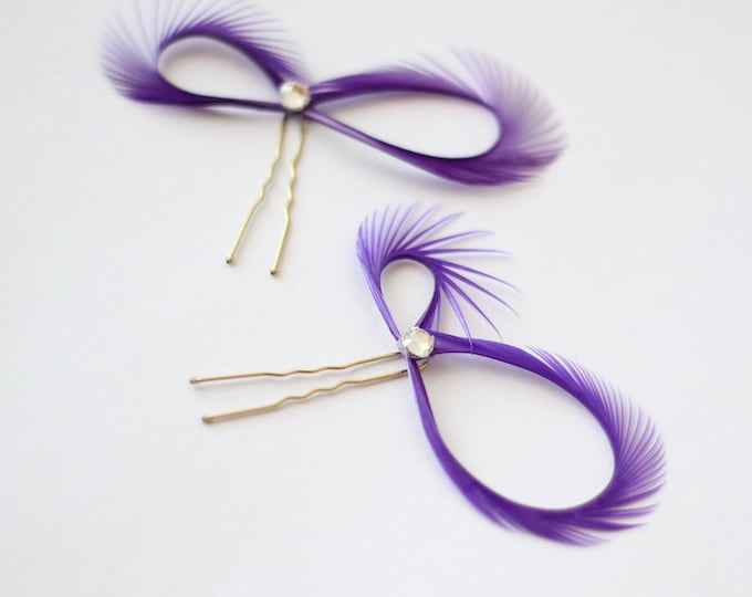 Purple Fascinators Bridesmaids Gift Purple Hair Accessories Bridal Party Gift Feather Hair Pins Wedding Guest Headpiece Maid of Honor