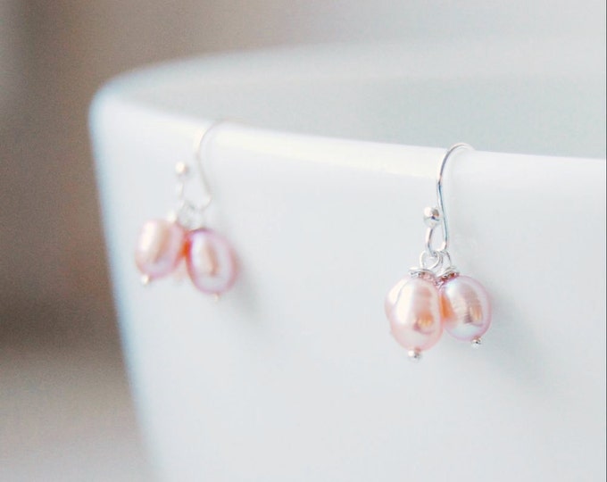 Pink Pearl Earrings Bridal Pearl Earrings Bridal Party Earrings Wedding Earrings Dangle Pearl Bridesmaids Gift