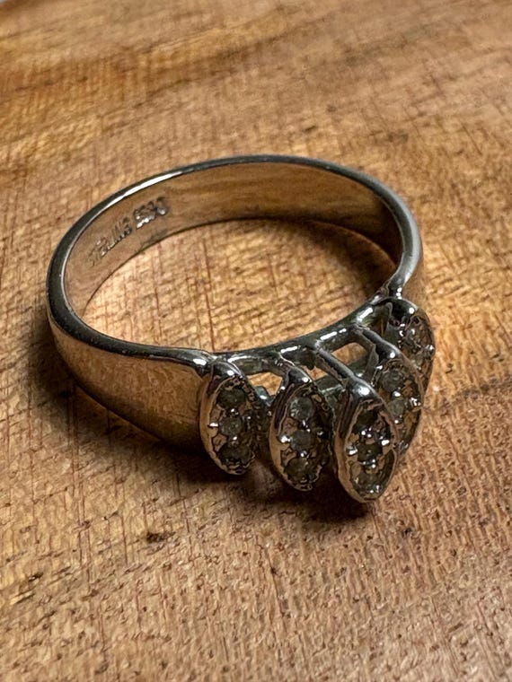 Sterling Silver Crown Like Ring - image 3