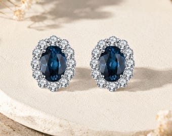 Boucles d'oreilles puces en argent sterling rhodié et topaze bleue de Londres, pierre précieuse bleu foncé, cadeau classique et raffiné pour femme, idéal pour un anniversaire ou une fête.