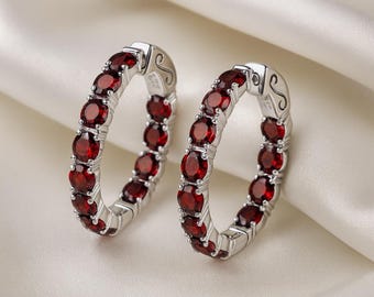 Orecchini a cerchio Huggie in granato, orecchini a cerchio in argento placcato rodio, orecchini a cerchio da donna con pietre preziose rosse, orecchini a cerchio da sposa/matrimonio, confezione regalo per la festa della mamma, gioielleria raffinata