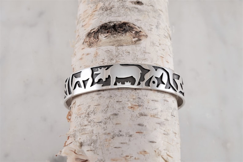 Moose Totem Sterling Silver Cuff Bracelet with Moose Design Cuff Bracelet Sterling Silver Handmade by Thunder Sky Jewelry Philip Troyer NO accent stone