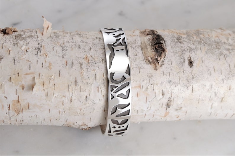 Owl Totem Sterling Silver Cuff Bracelet with Owl Design Cuff Bracelet Owl Sterling Silver Handmade Owl by Thunder Sky Jewelry Philip Troyer NO accent stone