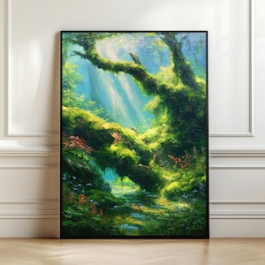 Op de afbeelding: Een verticale rechthoekige wandkunstprint met een weelderig boslandschap met met mos bedekte boomtakken die zich over het frame uitstrekken. Zonlicht filtert door het dichte groene bladerdak en verlicht het gebladerte en kleine rode planten.