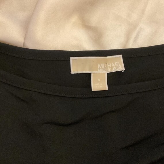 Step Out In Style With This Elegant  Michael Kors… - image 7