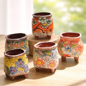 Hand-Painted Floral Succulent Planter, Small Flower Pot, Indoor Planter with Feet, Pot with Holes, Rustic Home Decor, Gift for Flower Lovers