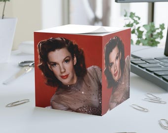 Judy Garland Note Cube, Retro Desk Decor, Gift for Writers, Unique Stationery, Classic Movie Fan Memorabilia