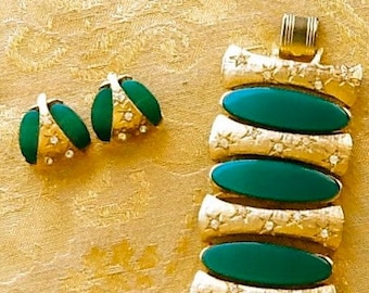 Vintage 1970s Cuff Bracelet and Earrings Set