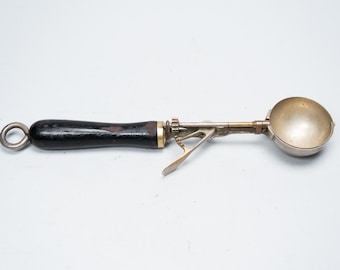 Vintage Ice Cream Scoop