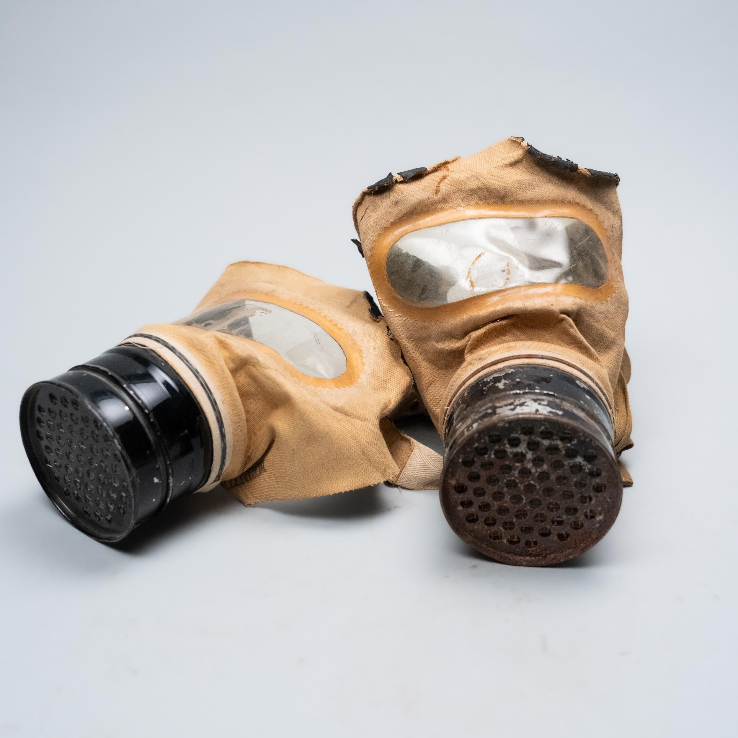 Israeli gas mask - Etsy 日本
