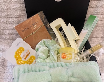 Cesta de regalo Mini Spa: Accesorios y caprichos - Hug in a Box