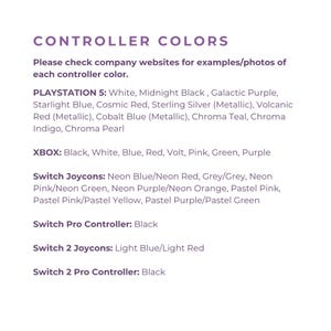Puede incluir: Imagen de texto que enumera los colores de los controladores para las consolas PlayStation 5, Xbox y Nintendo Switch. Los colores incluyen Blanco, Negro Medianoche, P&uacute;rpura Gal&aacute;ctico y Azul Ne&oacute;n. El texto se muestra sobre un fondo blanco.