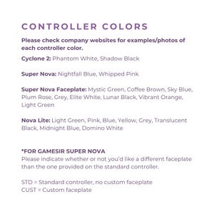 Puede incluir: La imagen muestra una lista de colores de mandos, incluyendo Cyclone 2 en Phantom White y Shadow Black, Super Nova en Nightfall Blue y Whipped Pink, y Nova Lite en varios colores. Tambi&eacute;n se mencionan opciones de placa frontal.
