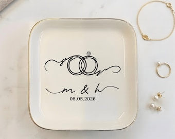 Personalized Wedding Ring Dish, Custom Initials Jewelry Tray, Gift for Couples, Engagement Gift, Gift for Bride, Wedding Keepsake